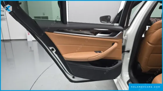 BMW 5 SERIES 520I M SPORT