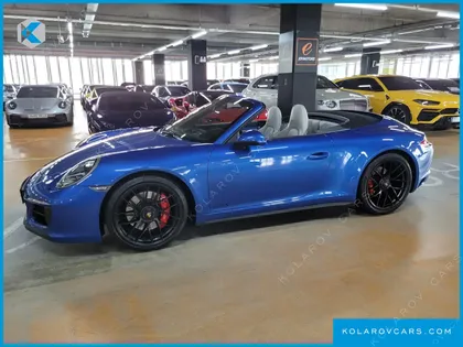 PORSCHE 911 CARRERA 4 GTS CABRIOLET