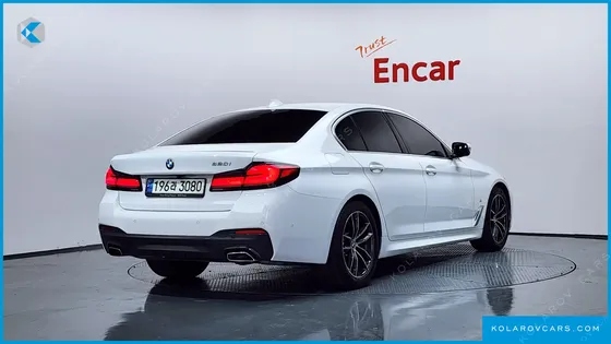 BMW 5 SERIES 520I M SPORT
