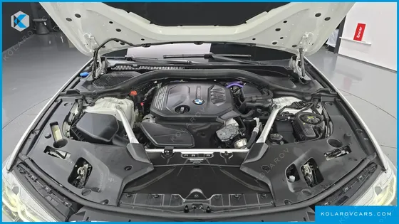 BMW 5 SERIES 523D M SPORT
