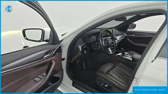 BMW 5 SERIES 523D M SPORT