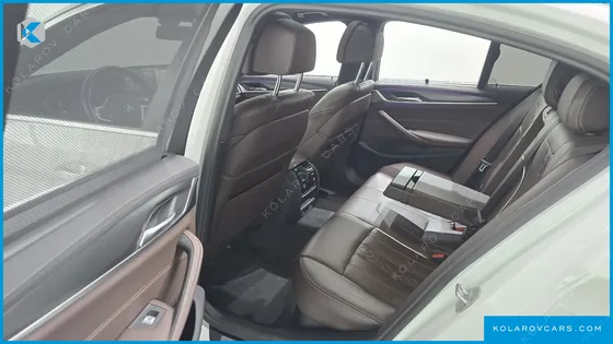 BMW 5 SERIES 523D M SPORT