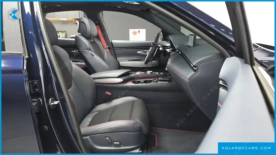 GENESIS GV70 2.5T GASOLINE 2WD