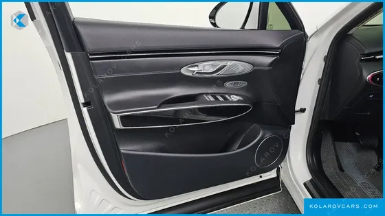 GENESIS GV70 2.5T GASOLINE 2WD