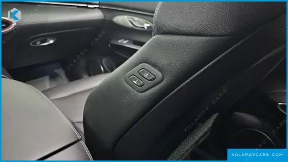 GENESIS GV70 2.5T GASOLINE 2WD