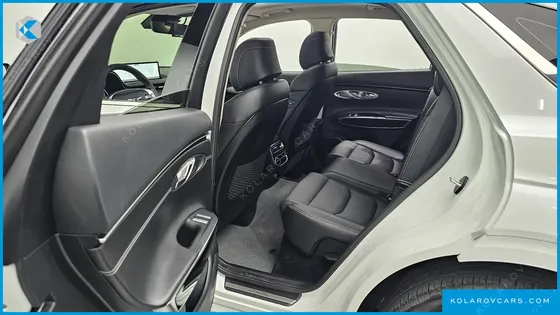 GENESIS GV70 2.5T GASOLINE 2WD