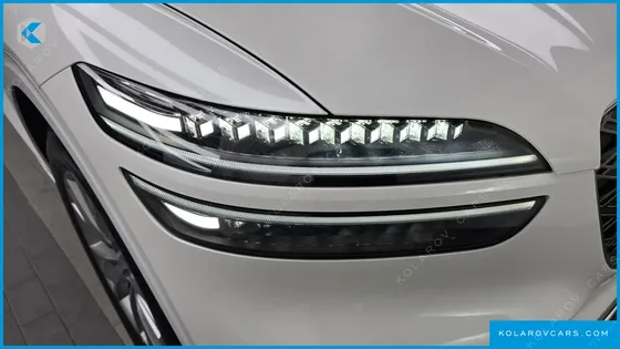 GENESIS GV70 2.5T GASOLINE 2WD