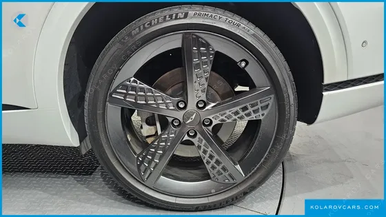 GENESIS GV70 2.5T GASOLINE 2WD
