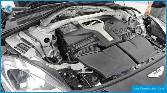ASTON MARTIN DBX 4.0 V8