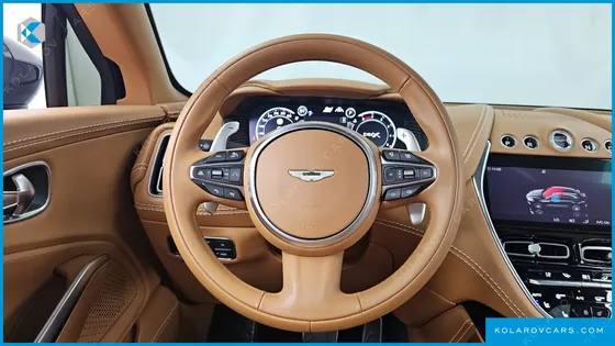ASTON MARTIN DBX 4.0 V8