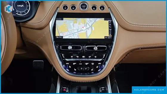 ASTON MARTIN DBX 4.0 V8