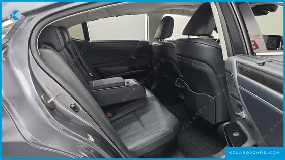 LEXUS ES EXECUTIVE
