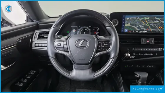 LEXUS ES EXECUTIVE