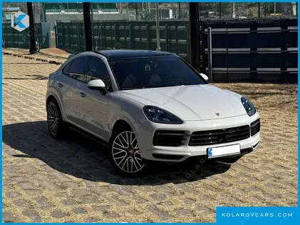 PORSCHE CAYENNE 3.0 COUPE
