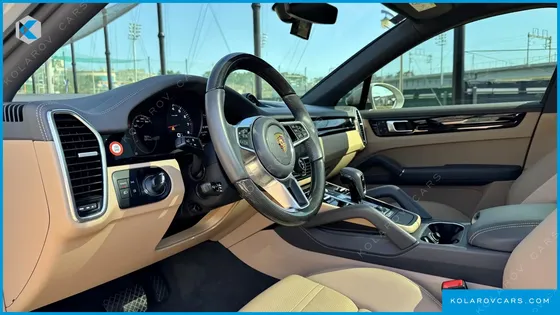 PORSCHE CAYENNE 3.0 COUPE