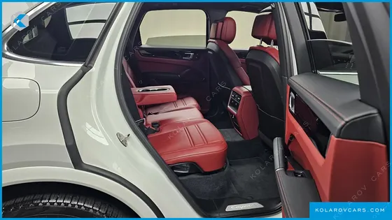 PORSCHE CAYENNE 3.0
