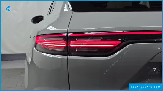 PORSCHE CAYENNE 3.0 PLATINUM EDITION