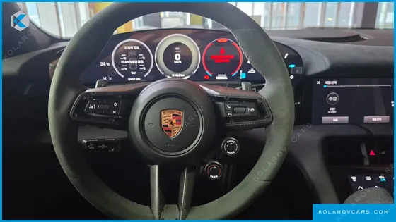 PORSCHE TAYCAN TURBO GT WEISSACH PACK
