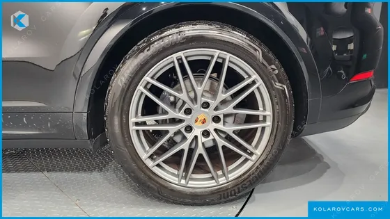 PORSCHE CAYENNE 3.0