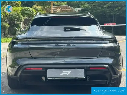 PORSCHE TAYCAN TURBO CROSS TURISMO