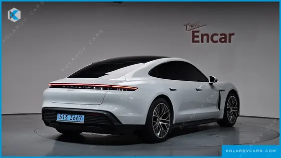 PORSCHE TAYCAN 4S