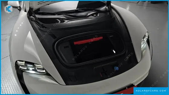 PORSCHE TAYCAN 4S