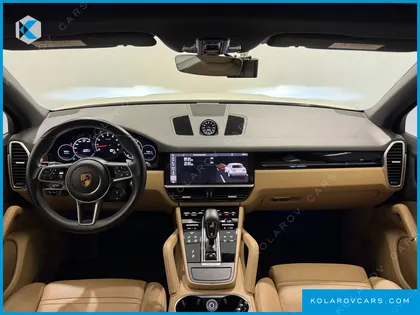 PORSCHE CAYENNE 3.0