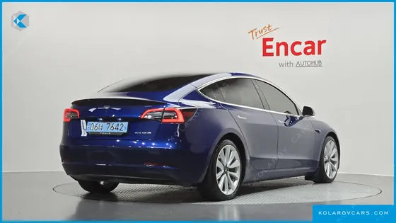 TESLA MODEL 3 LONG RANGE AWD