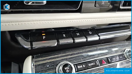 LINCOLN AVIATOR 3.0 BLACK LABEL AWD
