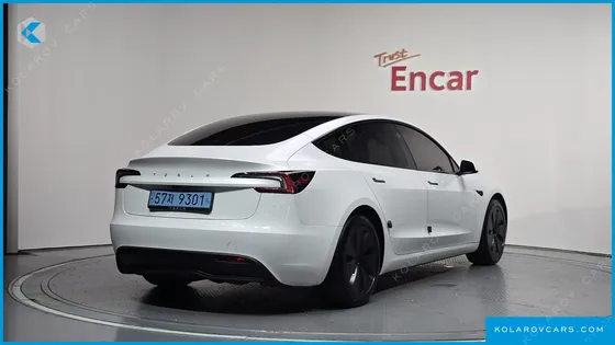 TESLA MODEL 3 RWD