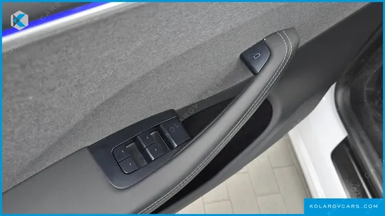TESLA MODEL 3 RWD