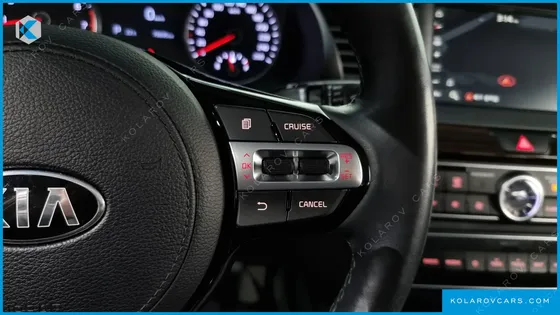 KIA K7 3.0 LPI LUXURY (RENTAL CAR)