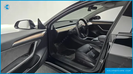 TESLA MODEL 3 LONG RANGE AWD