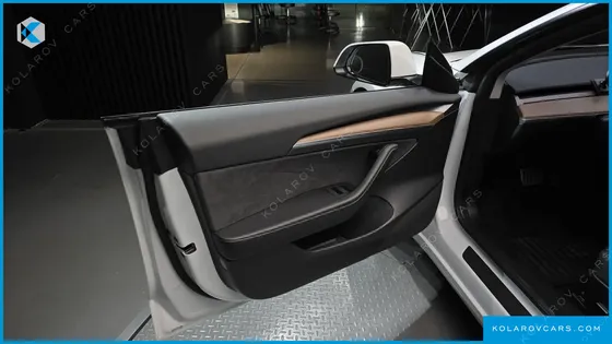 TESLA MODEL 3 LONG RANGE AWD