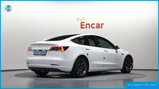TESLA MODEL 3 LONG RANGE AWD