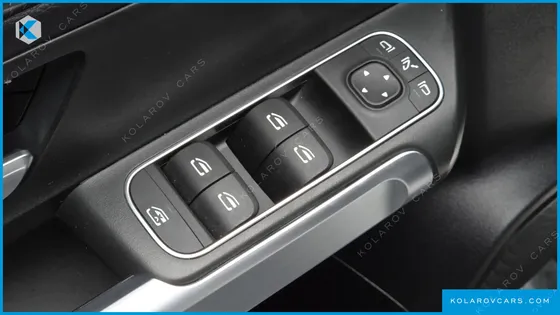 MERCEDES GLB-CLASS GLB220