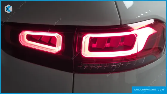 MERCEDES GLB-CLASS GLB220