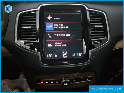 VOLVO XC90 D5 MOMENTUM
