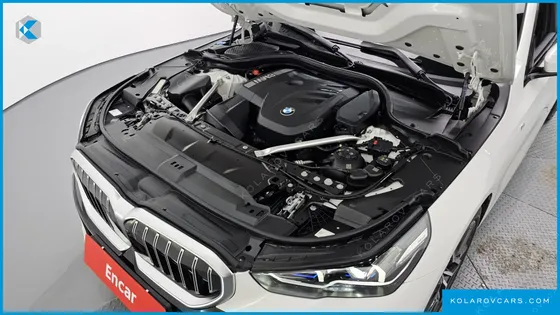 BMW 5 SERIES 520I M SPORT
