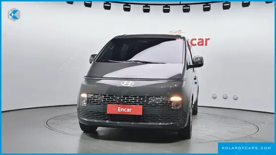 HYUNDAI STARIA TOURER 9-SEATER