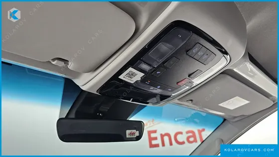 HYUNDAI STARIA TOURER 9-SEATER