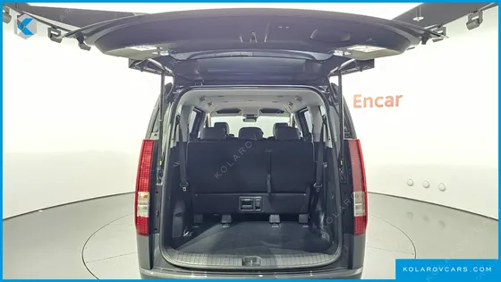 HYUNDAI STARIA TOURER 9-SEATER