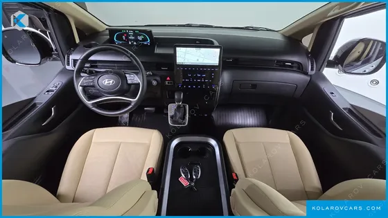 HYUNDAI STARIA HEV 1.6 CARGO 5-SEATER