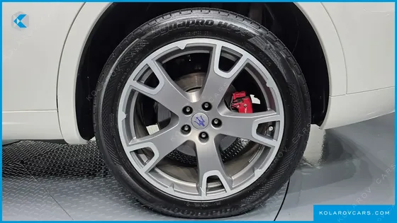 MASERATI LEVANTE 3.0 AWD GRANSPORT