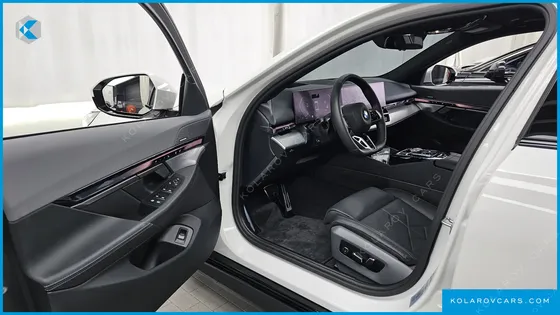 BMW 5 SERIES 530I XDRIVE M SPORT