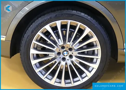 BMW X7 XDRIVE 40I DESIGN PURE EXCELLENCE 6-SEATER