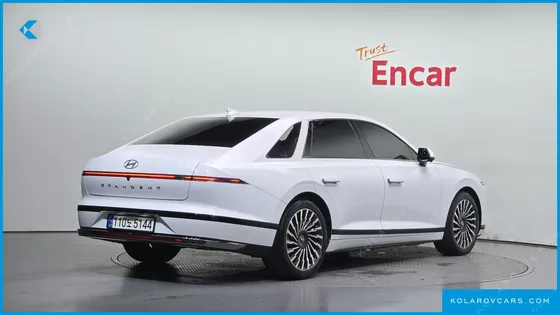 HYUNDAI GRANDEUR 2,5 GASOLINE 2WD