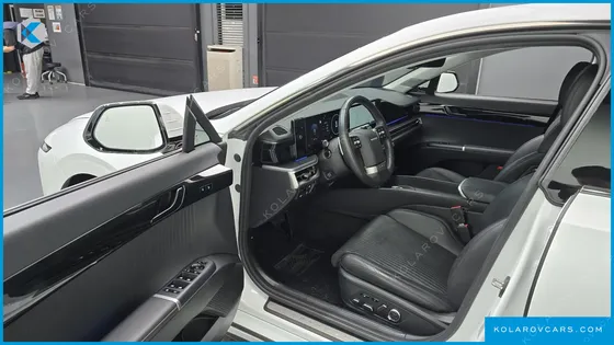 HYUNDAI GRANDEUR 2,5 GASOLINE 2WD