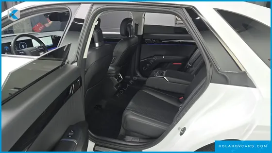 HYUNDAI GRANDEUR 2,5 GASOLINE 2WD