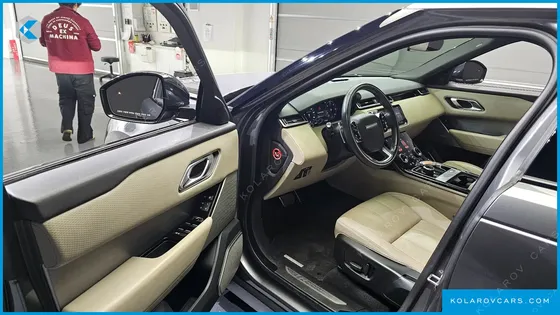 LAND ROVER RANGE ROVER VELAR 3.0 D300 R-DYNAMIC SE